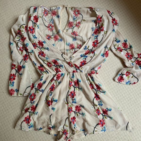 Altar'd State Dresses & Skirts - Floral Romper